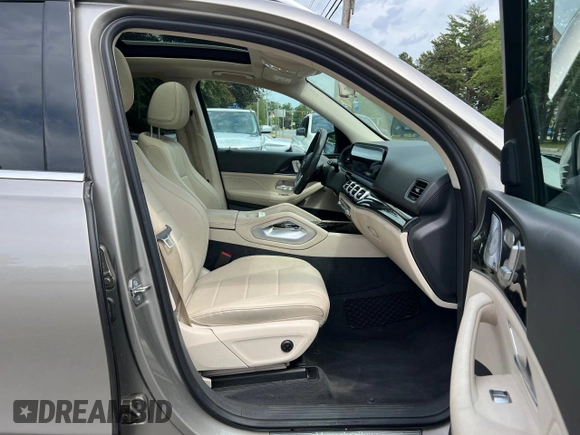 2020 Mercedes-Benz GLE 350 z VIN 4JGFB4KB4LA059072, wystawiony jako Copart lot #63711545 z przebiegiem 118 981 mil mil oraz Czysty tytuł • Clean title. Historia ofert i sprzedaży dostępna na DreamBid. Obrazek 5.