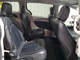 2017 Chrysler Pacifica Touring-L with VIN 2C4RC1BG0HR621660, listed as a Copart auction lot 49416905 with 126,742 mi miles and Clean Title. Bid and sale history available at carsss.com. Image 11.
