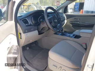 2016 Kia Sedona LX with VIN KNDMB5C10G6183002, listed as a IAAI auction lot 41629853 with 129,322 mi miles. Bid and sale history available at carsss.com. Image 5.