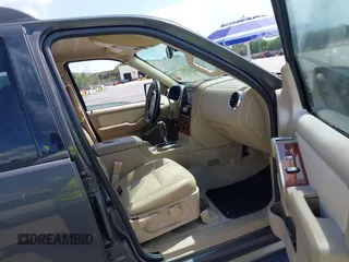 2007 Ford Explorer Eddie Bauer с VIN 1FMEU64E47UB74140, выставлен на аукционе IAAI как лот 41927619 с пробегом 179 888 миль миль и . История ставок и продаж доступна на DreamBid. Изображение 5.