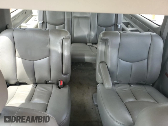 2006 Chevrolet Suburban Z71 with VIN 1GNFK16Z16J171303, listed as a Copart auction lot 61349645 with 158,488 mi miles and Salvage title. Bid and sale history available at DreamBid. Image 10.