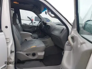 1999 Ford Expedition XLT with VIN 1FMRU1762XLC39498, listed as a IAAI auction lot 41870424 with 281,478 mi miles and . Bid and sale history available at DreamBid. Image 5.