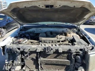 2010 Ford Expedition Max Limited with VIN 1FMJK1K52AEA00871, listed as a Copart auction lot 84241024 with 303,467 mi miles and Salvage Title. Bid and sale history available at DreamBid. Image 11.