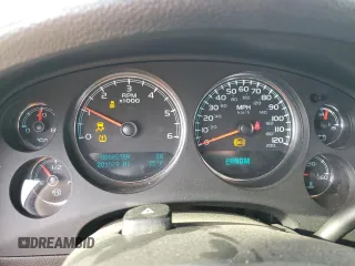2013 Chevrolet Avalanche LTZ with VIN 3GNTKGE73DG178791, listed as a Copart auction lot 48565755 with 201,029 mi miles and Salvage title. Bid and sale history available at DreamBid. Image 9.