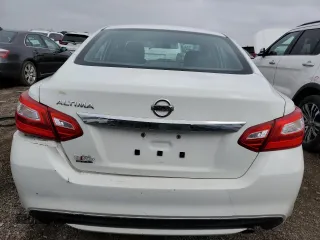 2016 Nissan Altima S z VIN 1N4AL3AP2GN346062, wystawiony jako Copart lot #52260765 z przebiegiem 158 314 mil mil oraz Czysty tytuł • Clean title. Historia ofert i sprzedaży dostępna na DreamBid. Obrazek 6.