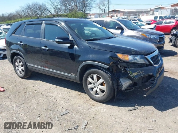 2013 Kia Sorento LX with VIN 5XYKTCA64DG386183, listed as a IAAI auction lot 41849794 with 169,394 mi miles. Bid and sale history available at carsss.com. Image 1.