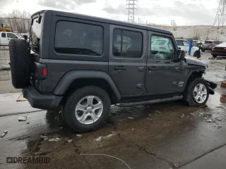2020 Jeep Wrangler Unlimited Sport S with VIN 1C4HJXDG5LW179265, listed as a Copart auction lot 49832725 with 41,276 mi miles and Salvage Title. Bid and sale history available at carsss.com. Image 3.