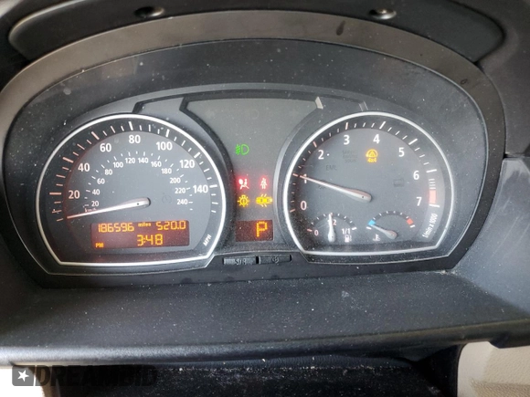 2005 BMW X3 3.0i z VIN WBXPA93435WD11740, wystawiony jako Copart lot #52363245 z przebiegiem 186 596 mil mil oraz Szkoda całkowita • Salvage title. Historia ofert i sprzedaży dostępna na DreamBid. Obrazek 9.