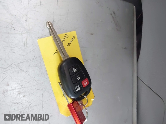 2017 Toyota Camry XLE с VIN 4T1BF1FK0HU409699, выставлен на аукционе IAAI как лот 42405827 с пробегом 72 851 миль миль и . История ставок и продаж доступна на DreamBid. Изображение 11.