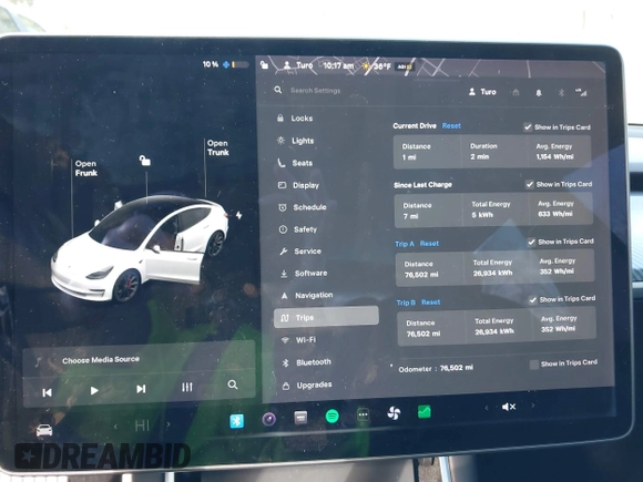 2020 Tesla Model 3 Performance z VIN 5YJ3E1EC5LF791879, wystawiony jako IAAI lot #41302692 z przebiegiem 76 502 mil mil oraz . Historia ofert i sprzedaży dostępna na DreamBid. Obrazek 7.