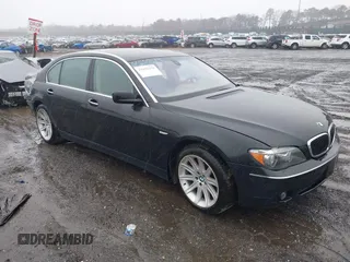 2006 BMW 7 Series 750Li with VIN WBAHN835X6DT31094, listed as a IAAI auction lot 38911491 with 141,580 mi miles. Bid and sale history available at carsss.com. Image 1.
