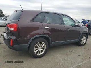 2015 Kia Sorento LX with VIN 5XYKT3A67FG569046, listed as a Copart auction lot 48377495 with 107,982 mi miles and Clean Title. Bid and sale history available at carsss.com. Image 3.
