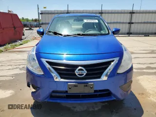 2016 Nissan Versa S z VIN 3N1CN7AP4GL829284, wystawiony jako Copart lot #56342055 z przebiegiem 111 984 mil mil oraz Szkoda całkowita • Salvage title. Historia ofert i sprzedaży dostępna na DreamBid. Obrazek 5.
