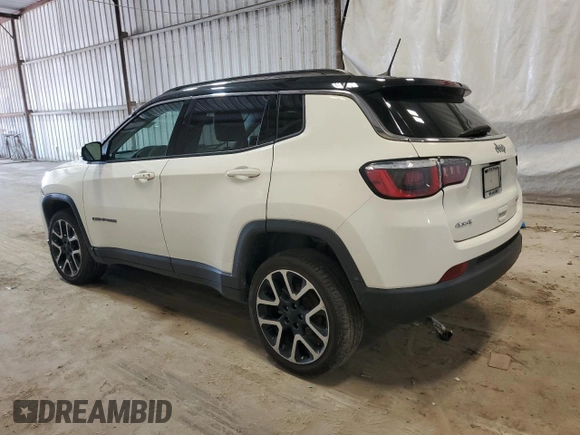 2018 Jeep Compass Limited with VIN 3C4NJDCB3JT481888, listed as a Copart auction lot 61488465 with 134,853 mi miles and Clean title. Bid and sale history available at DreamBid. Image 2.