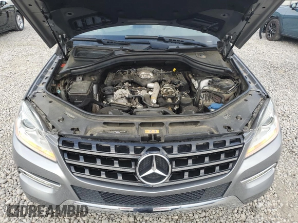 2014 Mercedes-Benz M 350 z VIN 4JGDA2EB9EA398844, wystawiony jako Copart lot #54228315 z przebiegiem 141 711 mil mil oraz Czysty tytuł • Clean title. Historia ofert i sprzedaży dostępna na DreamBid. Obrazek 12.