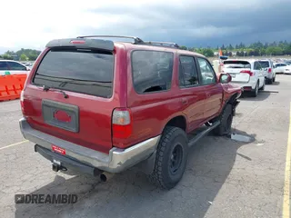 1999 Toyota 4Runner SR5 with VIN JT3GN86R8X0109096, listed as a IAAI auction lot 42322358 with 273,905 mi miles and . Bid and sale history available at DreamBid. Image 4.