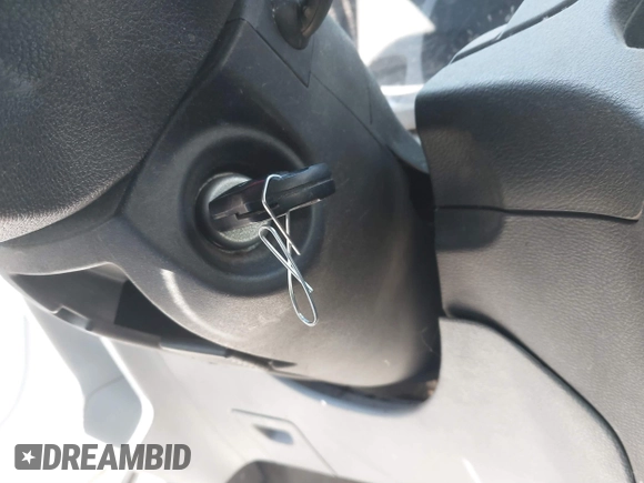 2016 Ford Transit Cargo z VIN 1FTYR2CG4GKA82911, wystawiony jako IAAI lot #41909433 z przebiegiem Nie podano mil oraz . Historia ofert i sprzedaży dostępna na DreamBid. Obrazek 11.