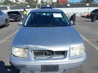 2003 Volkswagen Jetta с VIN 3VWTH69MX3M065354, выставлен на аукционе IAAI как лот 41797542 с пробегом 83 863 миль миль и . История ставок и продаж доступна на DreamBid. Изображение 12.