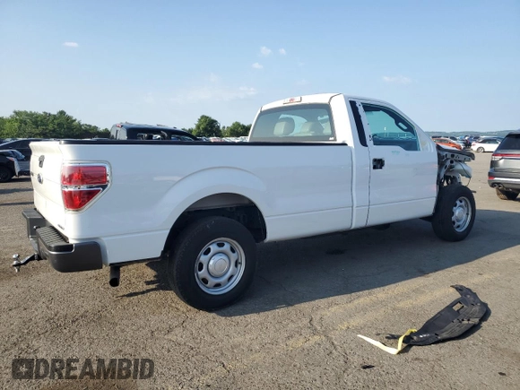 2013 Ford F-150 XL с VIN 1FTMF1CM4DKG33728, выставлен на аукционе Copart как лот 64748875 с пробегом 61 417 миль миль и Списание • Salvage title. История ставок и продаж доступна на DreamBid. Изображение 3.