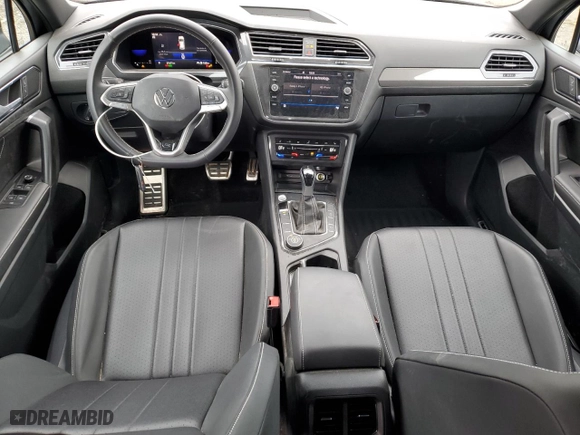 2023 Volkswagen Tiguan SE R-Line Black with VIN 3VV8B7AX4PM072166, listed as a Copart auction lot 86540234 with 21,411 mi miles and Salvage Title. Bid and sale history available at carsss.com. Image 8.