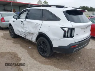 2022 Kia Sorento X-Line S with VIN 5XYRLDLCXNG150906, listed as a IAAI auction lot 41322719 with 29,915 mi miles. Bid and sale history available at carsss.com. Image 3.