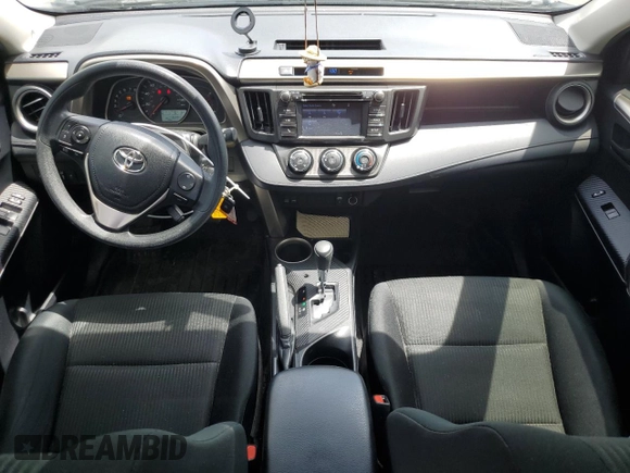2015 Toyota RAV4 LE z VIN JTMBFREV6FD149627, wystawiony jako Copart lot #55961285 z przebiegiem 116 201 mil mil oraz Szkoda całkowita • Salvage title. Historia ofert i sprzedaży dostępna na DreamBid. Obrazek 8.