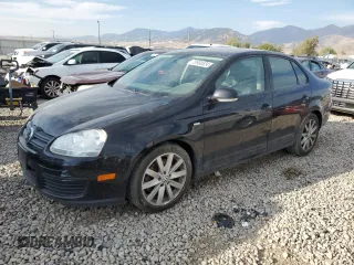 2010 Volkswagen Jetta Wolfsburg Edition с VIN 3VWRA7AJ8AM152978, выставлен на аукционе Copart как лот 43834035 с пробегом 153 252 миль миль и Списание • Salvage title. История ставок и продаж доступна на DreamBid. Изображение 1.