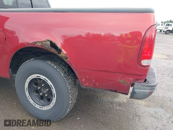 2004 Ford F-150 XL with VIN 2FTRF17234CA16923, listed as a IAAI auction lot 42537268 with 186,734 mi miles and . Bid and sale history available at DreamBid. Image 15.