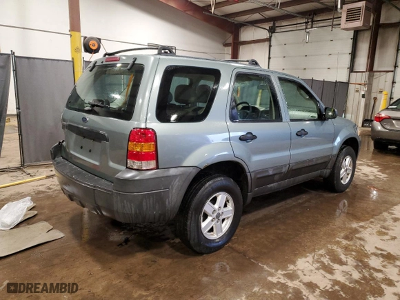 2005 Ford Escape XLS Value with VIN 1FMYU92Z75KB29769, listed as a Copart auction lot 44591245 with 168,452 mi miles and Salvage Title. Bid and sale history available at carsss.com. Image 3.