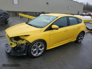 2017 Ford Focus ST with VIN 1FADP3L96HL220624, listed as a Copart auction lot 48474855 with 130,689 mi miles and Salvage Title. Bid and sale history available at carsss.com. Image 1.