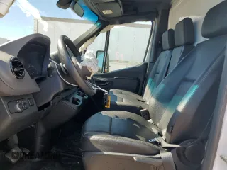 2022 Mercedes-Benz Sprinter Chassis with VIN W1X9E33Y1NN205090, listed as a Copart auction lot 45237035 with Not Provided miles and Salvage Title. Bid and sale history available at carsss.com. Image 7.