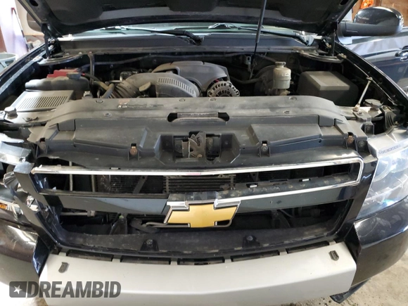 2013 Chevrolet Tahoe LT z VIN 1GNSKBE08DR264454, wystawiony jako Copart lot #60296205 z przebiegiem 135 688 mil mil oraz Szkoda całkowita • Salvage title. Historia ofert i sprzedaży dostępna na DreamBid. Obrazek 12.