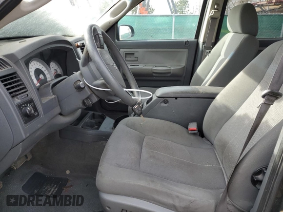 2006 Dodge Dakota SLT z VIN 1D7HW48N66S716560, wystawiony jako Copart lot #49677695 z przebiegiem 163 717 mil mil oraz Szkoda całkowita • Salvage title. Historia ofert i sprzedaży dostępna na DreamBid. Obrazek 7.