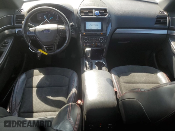 2018 Ford Explorer XLT с VIN 1FM5K8D81JGA62185, выставлен на аукционе Copart как лот 62509555 с пробегом 77 262 миль миль и Списание • Salvage title. История ставок и продаж доступна на DreamBid. Изображение 8.
