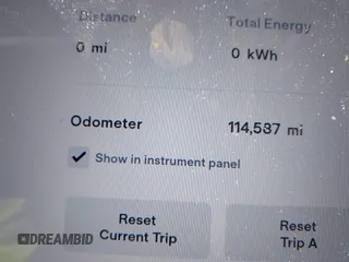 2017 Tesla Model S 100D с VIN 5YJSA1E25HF188114, выставлен на аукционе IAAI как лот 42193125 с пробегом 114 587 миль миль и . История ставок и продаж доступна на DreamBid. Изображение 15.
