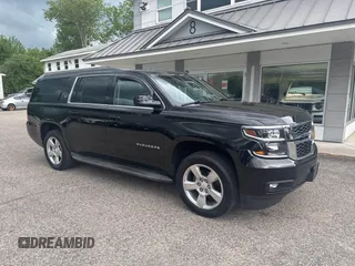 2015 Chevrolet Suburban LT z VIN 1GNSKJKC7FR205746, wystawiony jako IAAI lot #42403703 z przebiegiem 183 842 mil mil oraz . Historia ofert i sprzedaży dostępna na DreamBid. Obrazek 1.