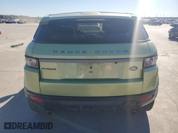 2012 Land Rover Range Rover Evoque Pure Premium with VIN SALVR2BGXCH690792, listed as a Copart auction lot 82029764 with 105,552 mi miles and Salvage Title. Bid and sale history available at carsss.com. Image 6.