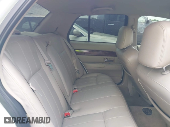 2006 Mercury Grand Marquis LS Premium z VIN 2MEFM75V56X618077, wystawiony jako IAAI lot #42168194 z przebiegiem 81 756 mil mil oraz . Historia ofert i sprzedaży dostępna na DreamBid. Obrazek 8.