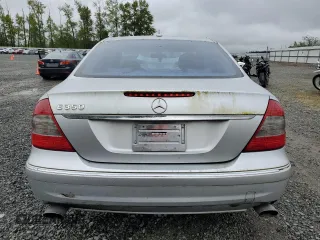 2009 Mercedes-Benz E-Class Luxury 3.5L with VIN WDBUF56X39B363877, listed as a Copart auction lot 54974735 with 221,870 mi miles and Clean Title. Bid and sale history available at carsss.com. Image 6.