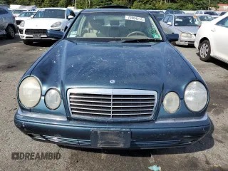 1999 Mercedes-Benz E-Class with VIN WDBJF65H6XA817514, listed as a Copart auction lot 70984214 with Not Provided miles and Non Repairable. Bid and sale history available at carsss.com. Image 5.