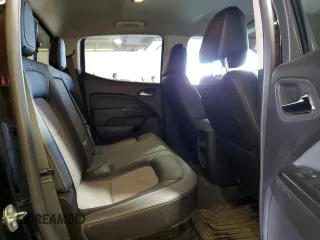 2016 Chevrolet Colorado 4WD Z71 z VIN 1GCPTDE18G1207304, wystawiony jako Copart lot #54703245 z przebiegiem 191 184 mil mil oraz Szkoda całkowita • Salvage title. Historia ofert i sprzedaży dostępna na DreamBid. Obrazek 10.