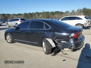 2017 Volkswagen Passat S z VIN 1VWAT7A35HC005604, wystawiony jako Copart lot #49499095 z przebiegiem 124 618 mil mil oraz Szkoda całkowita • Salvage title. Historia ofert i sprzedaży dostępna na DreamBid. Obrazek 2.