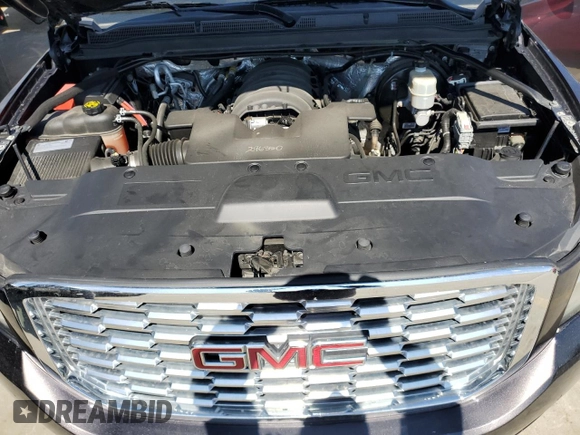 2019 GMC Yukon Denali with VIN 1GKS2CKJ6KR296350, listed as a Copart auction lot 50805815 with 31,802 mi miles and Clean Title. Bid and sale history available at carsss.com. Image 11.