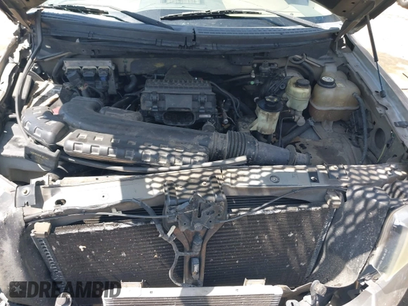 2004 Ford F-150 XLT with VIN 1FTPW14524KD13974, listed as a IAAI auction lot 42054083 with 282,090 mi miles and . Bid and sale history available at DreamBid. Image 10.