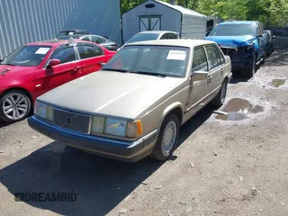 1994 Volvo 960 z VIN YV1KS9518R0046398, wystawiony jako IAAI lot #42105899 z przebiegiem 204 752 mil mil oraz . Historia ofert i sprzedaży dostępna na DreamBid. Obrazek 2.