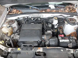 2010 Mercury Mariner с VIN 4M2CN9BG8AKJ08430, выставлен на аукционе IAAI как лот 42550706 с пробегом 169 069 миль миль и . История ставок и продаж доступна на DreamBid. Изображение 10.