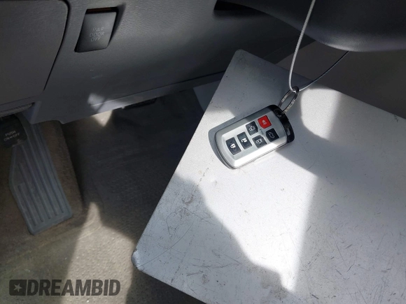 2011 Toyota Sienna XLE AAS with VIN 5TDYK3DC2BS150565, listed as a IAAI auction lot 41845965 with 279,253 mi miles and . Bid and sale history available at DreamBid. Image 11.