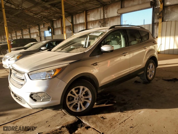 2018 Ford Escape SE with VIN 1FMCU0GD3JUC88645, listed as a Copart auction lot 88528915 with 113,732 mi miles and Salvage Title. Bid and sale history available at carsss.com. Image 1.