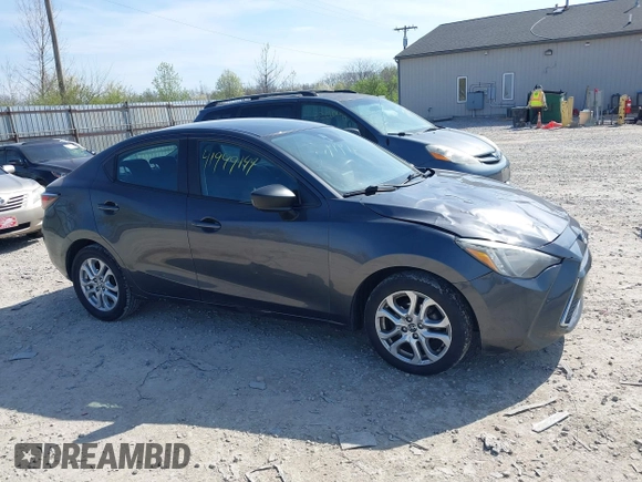 2016 Scion iA with VIN 3MYDLBZV3GY131783, listed as a IAAI auction lot 41999144 with 197,827 mi miles. Bid and sale history available at carsss.com. Image 13.