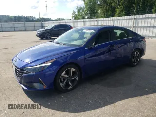 2022 Hyundai Elantra SEL z VIN 5NPLN4AG7NH070137, wystawiony jako Copart lot #55984635 z przebiegiem 62 331 mil mil oraz Szkoda całkowita • Salvage title. Historia ofert i sprzedaży dostępna na DreamBid. Obrazek 1.